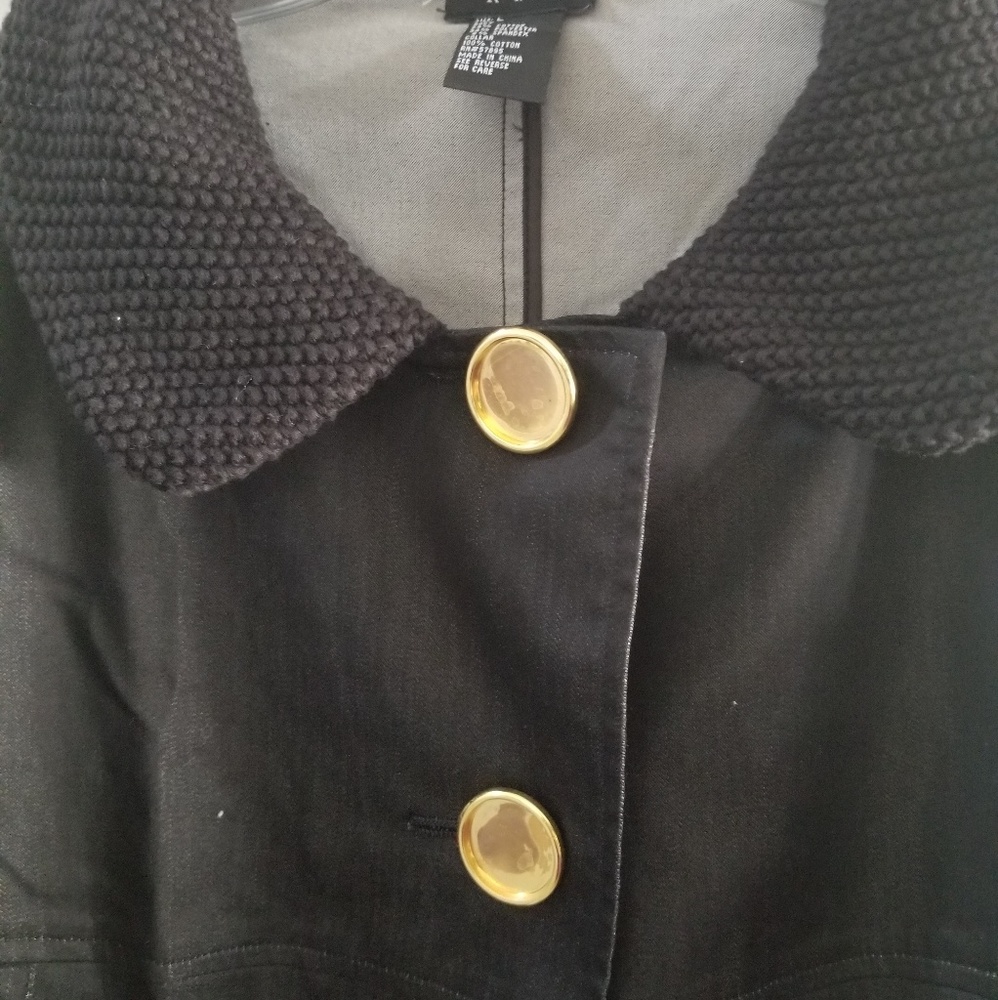 Jacket - Picture 4 of 8